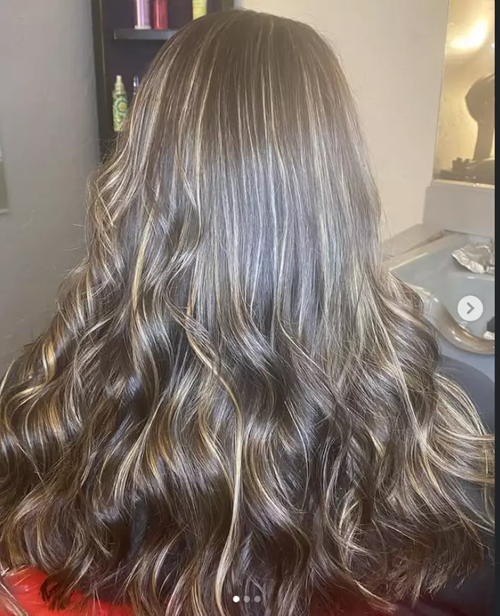Professional Hair Color and Highlight Services