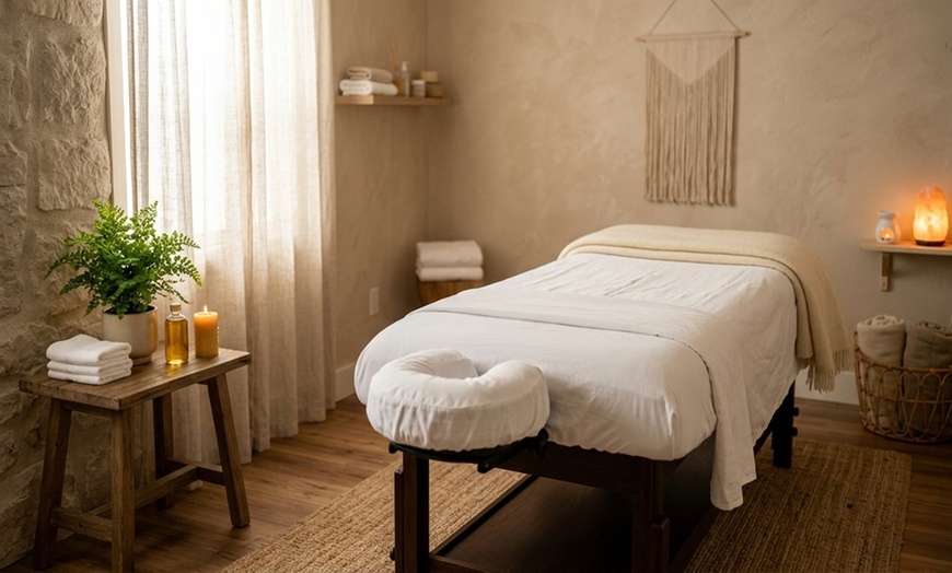Image 2: Lymphatic Drainage Massages: Choose 1, 2, or 3 Sessions