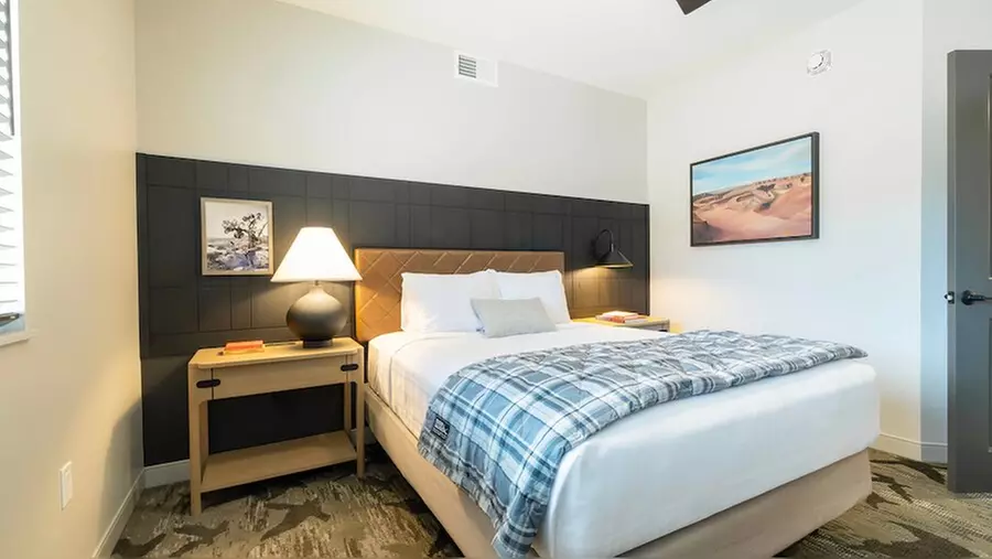 Eddie Bauer Three Bedroom Suite