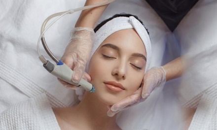 60 Min HydraFacial + Red light therapy with 30 Min Scalp massage - Ssean Beauty Bar