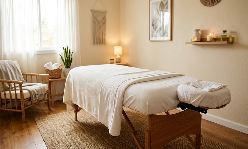 Image 4: 60-Min Therapeutic Body Massage with Hot Towel, Stone & Essential Oil