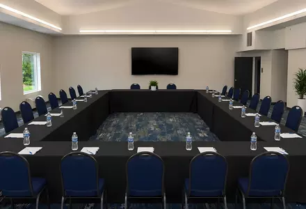 Business center and meeting rooms