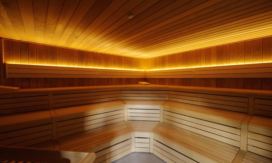 Image 8: Wellness in weelde: entree Sauna Dennenmarken in Roermond