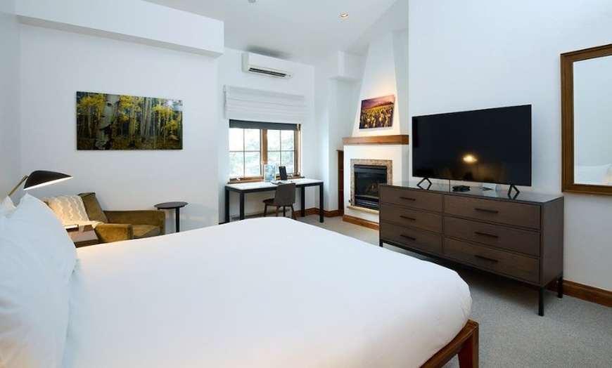 Image 9: Vail Village Hotel near Gondola One with Spa