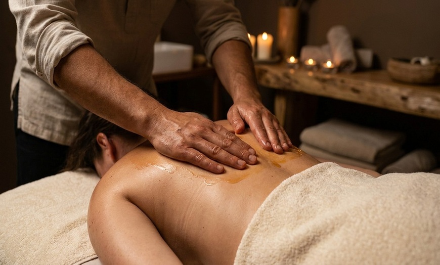 Image 5: Escape to Bliss with One 60 or 90-Minute Swedish Massage at Imassage