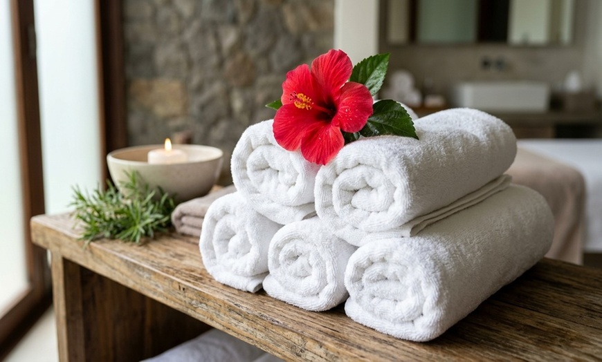 Image 7: Up to 52% Off on Couples Massage Package at Aloha Massage spa