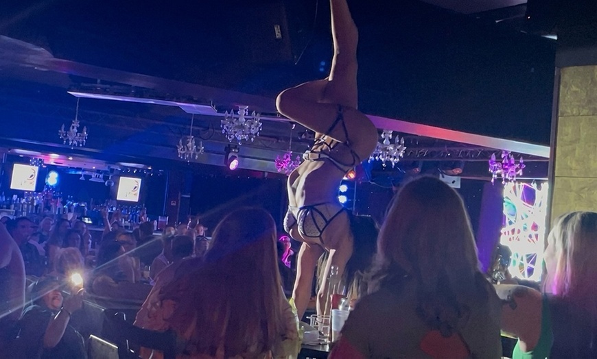 Image 3: Up to 45% Off Dine 'N Drag Dinner Show