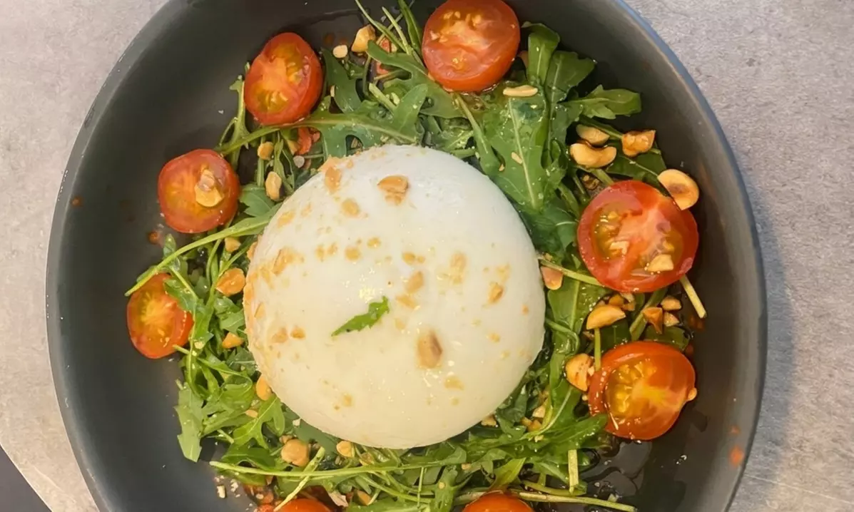 Delicias mediterráneas: menú clásico o prémium para 2 o 4 personas