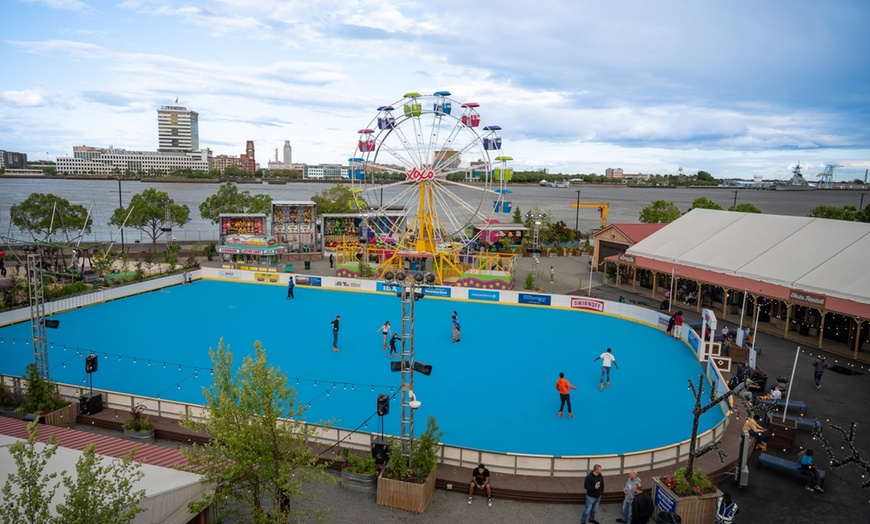 Image 2: Up to 46% Off Roller Skating on the Philly Waterfront
