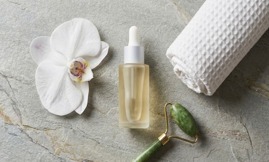 Image 6: 1 or 2 Full face microneedling treatment with hyaluronic serum 