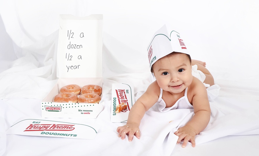 Image 2: Kids Photo Shoots with Digital and Print Options