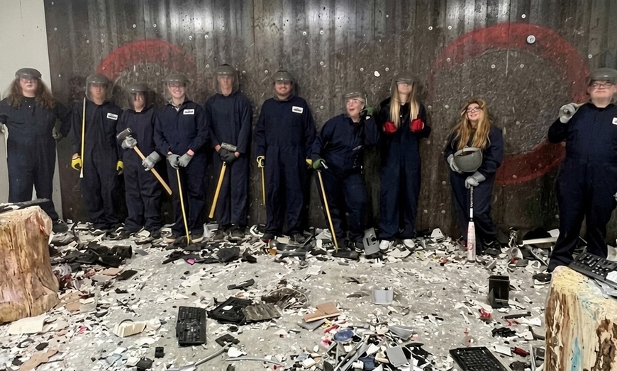 Image 5: Up to 37% Off Rage Room Experience at iSmash - Pleasanton