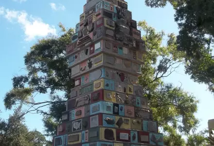Monument of States