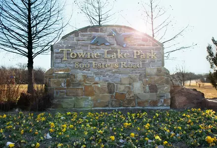 Towne Lake Park