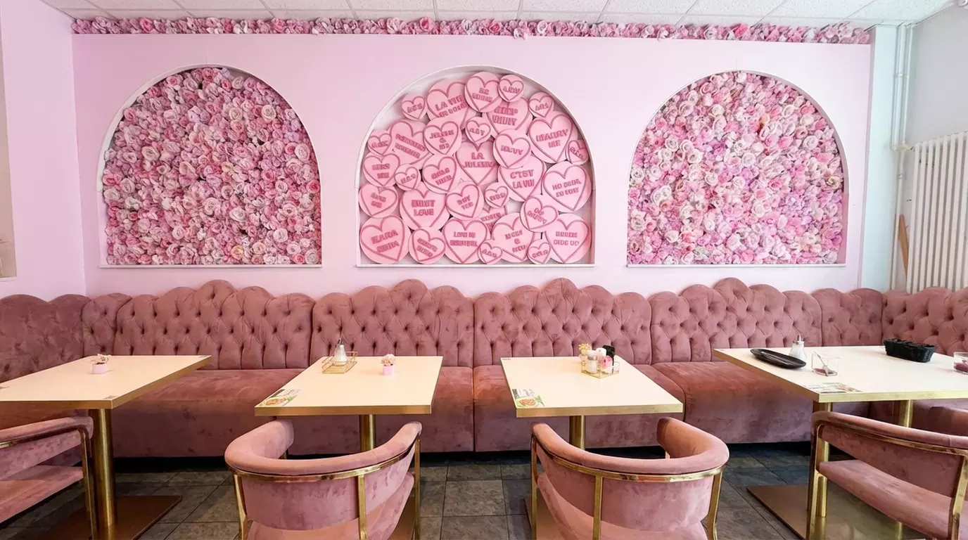 Partyplatte mit verschiedenen Desserts für 1, 2 oder 4 Personen