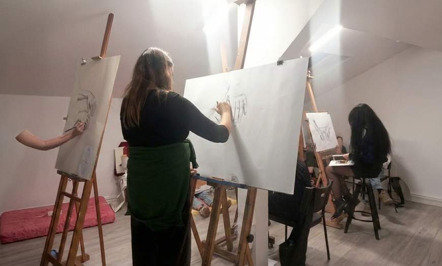 Image 2: Lekcje malarstwa lub rysunku albo zajęcia muzyczne