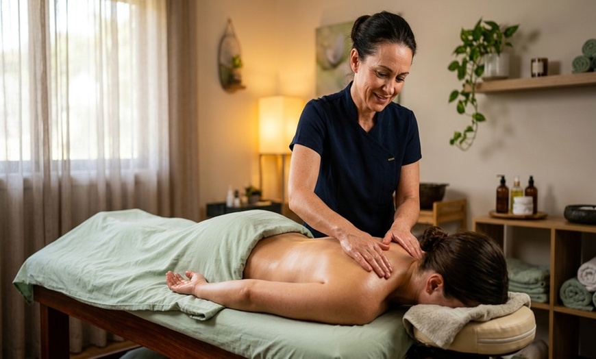 Image 5: Unwind with a 90-Minute Hot Stone Massage & Aromatherapy