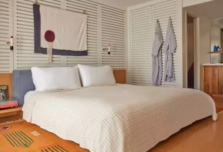 Superior Room - King Bed