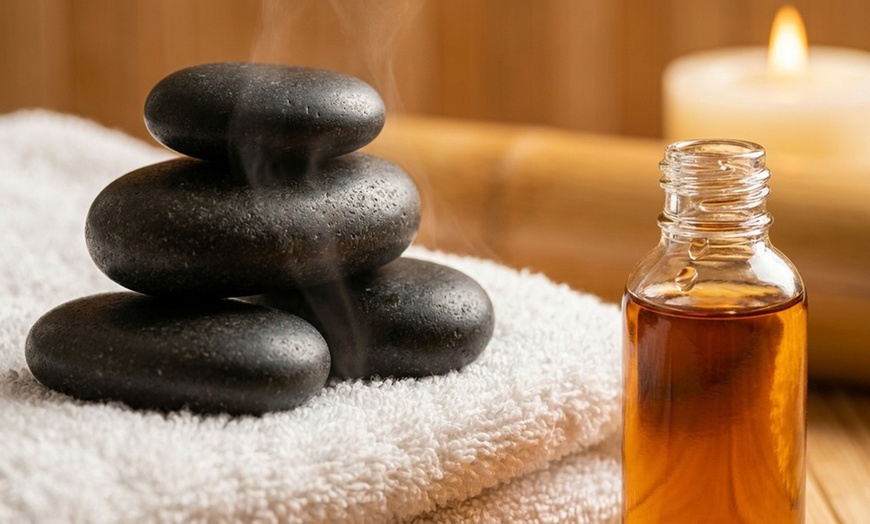 Image 5: Enjoy Foot Reflexology, Solo Relaxing Combo Massage & Couples Packages