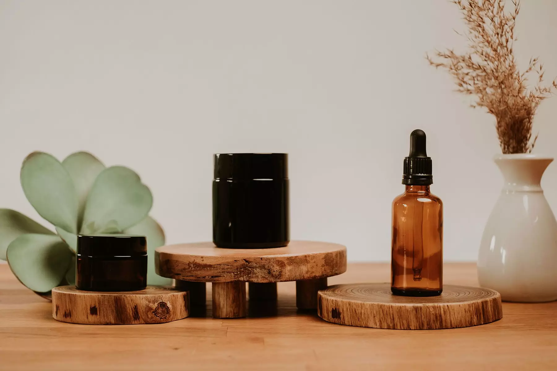 Oxygen Facials for Hydrated and Bright Skin