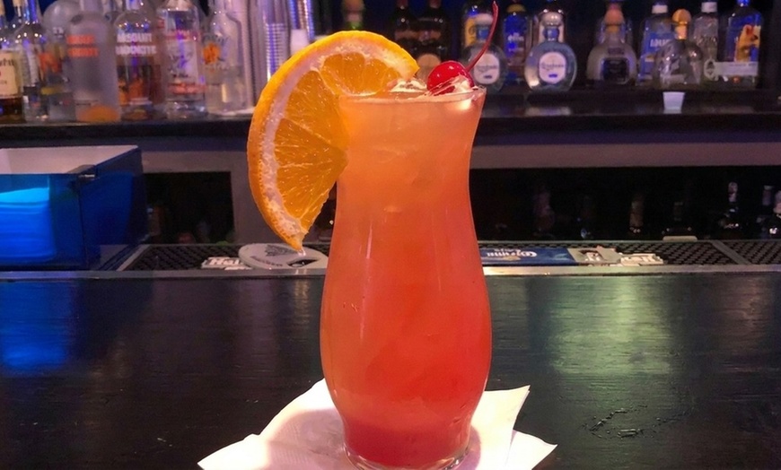 Image 5: Feast on Caribbean-Fusion Food & Credits in The Bronx 