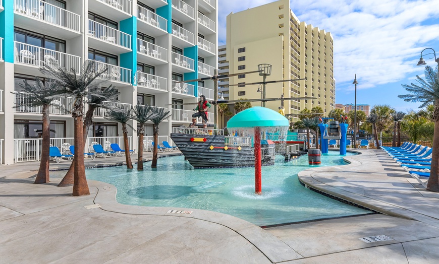 Image 33: Myrtle Beach Oceanfront Resort with Kids' Water Park