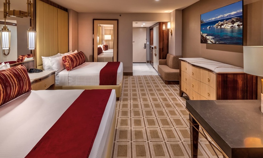 Image 24: Reno Casino Resort with Pool, Spa & Live Entertainment