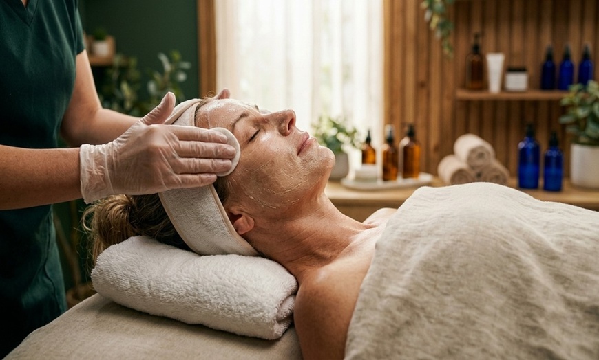 Image 6: Relax with a 1-Hour Massage and Signature Facial Package