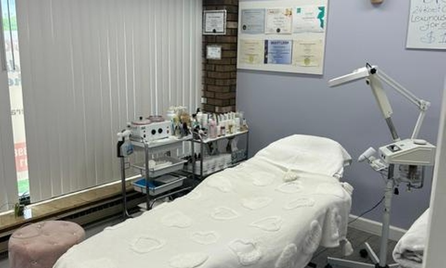Image 9: Experience Smooth Skin with a Brazilian Waxing Session