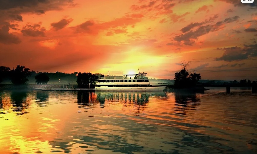 Image 2: Fajita & Margarita River Cruise – Scenic St. Croix Views