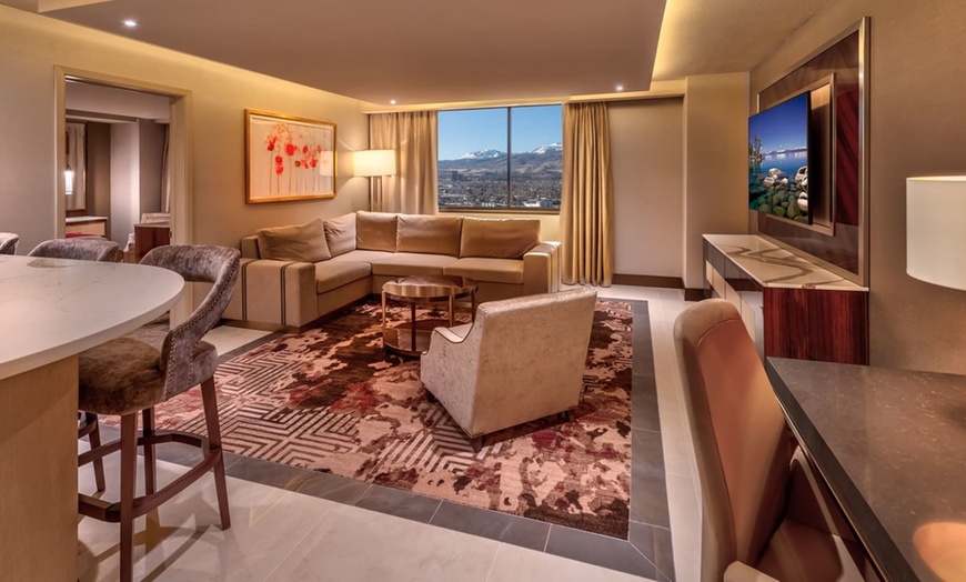 Image 28: Reno Casino Resort with Pool, Spa & Live Entertainment