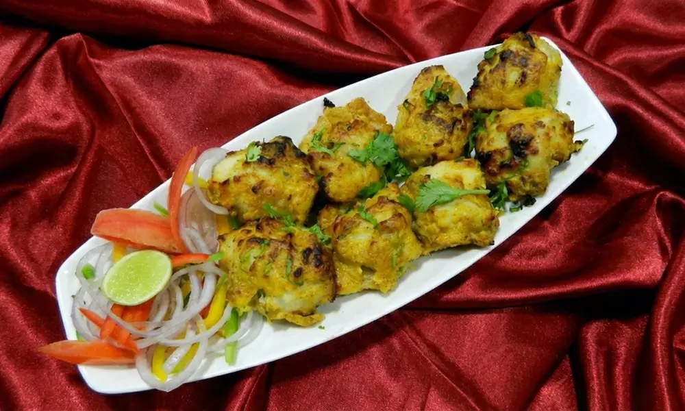 Indisches Liebes-Dinner mit 3 - 5 Gängen & Wein für 2 Personen