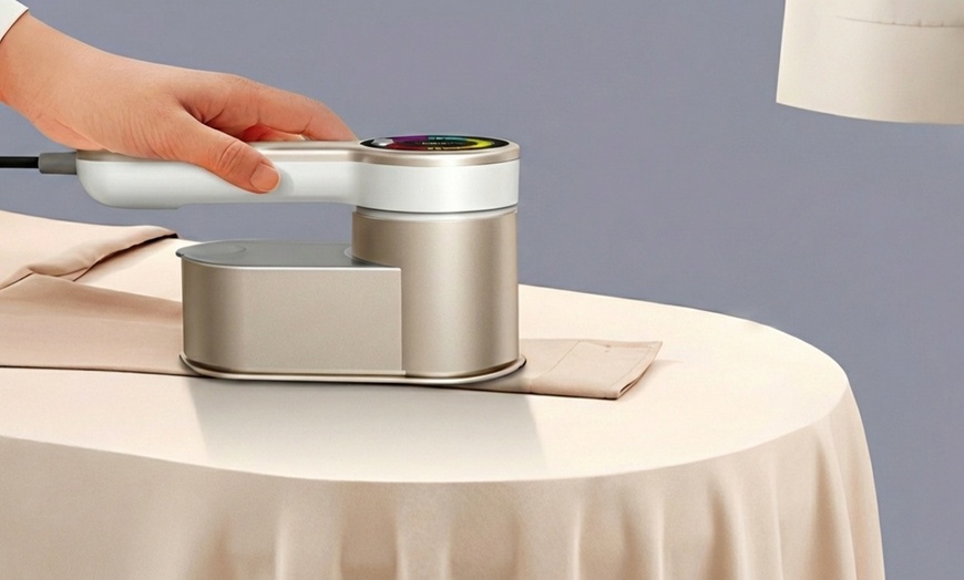 Image 6: Miniplancha de viaje con función de planchado en seco y a vapor