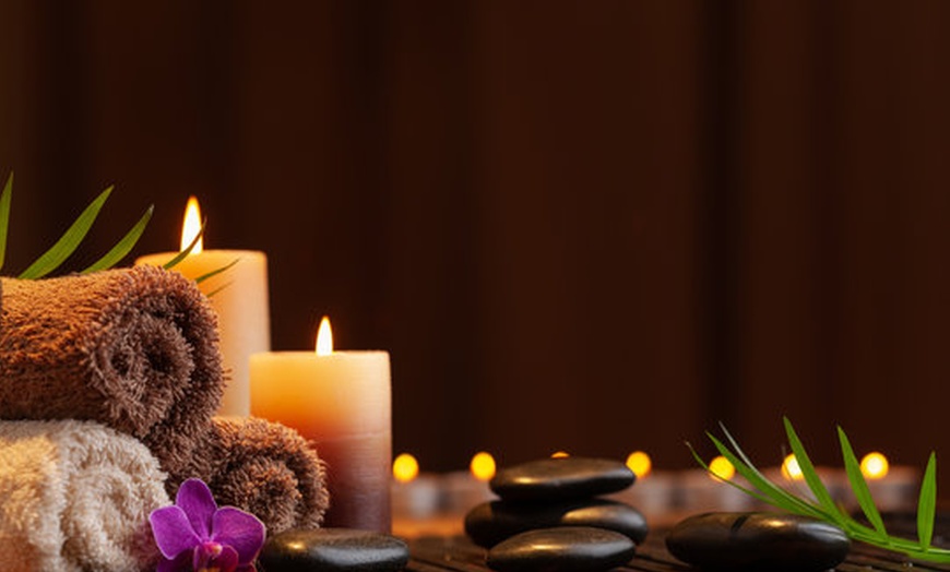Image 3: 60- or 90-Min Massage & Facial Packages with Hot Stone or Aromatherapy