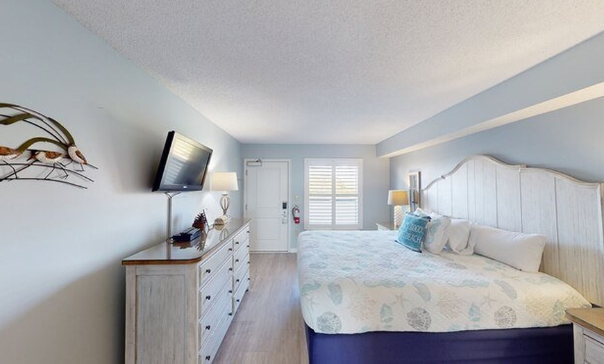 Image 29: Pawleys Island Beach Resort with Mini Water Park