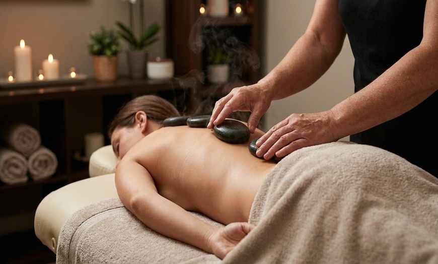 Image 4: Renew & Glow: Hot-Stone Massage with Aromatherapy & Body Scrub