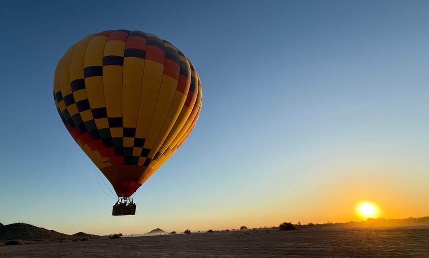 Image 10: Enjoy a Sunrise Hot Air Balloon Flights
