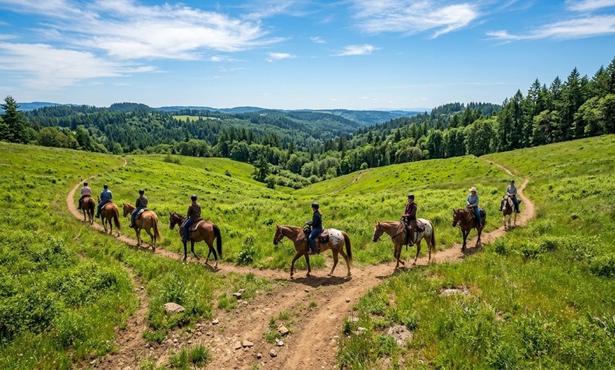 Image 6: Discover Family-Friendly Horseback-Riding Experiences For Everyone!