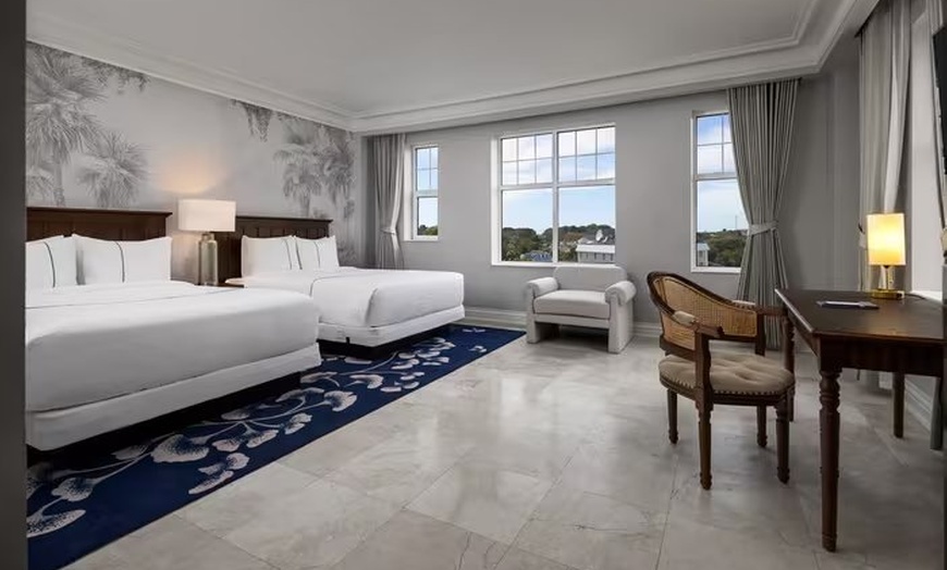 Image 42: Nassau Beachfront Hotel with Private Beach