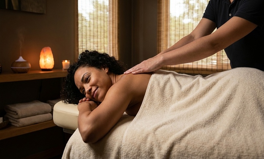 Image 2: Relaxing Couples Massage with Hot Towel and Stone Treatment