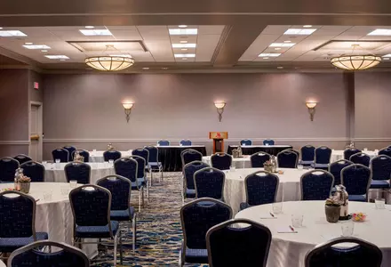 Business center and meeting rooms