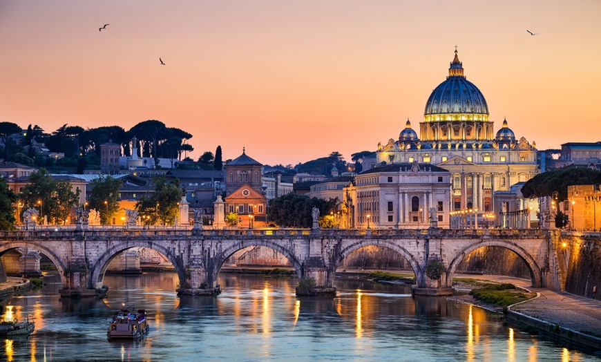 Image 4: ✈ 8-Day London, Paris & Rome Vacation with Air