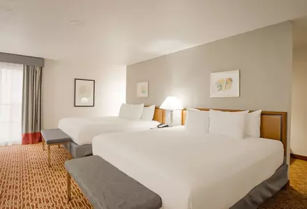 Queen Room with Breakfast Buffet for Two
