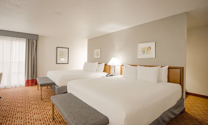 Image 26: Irving Hotel near DFW Airport with Free Breakfast