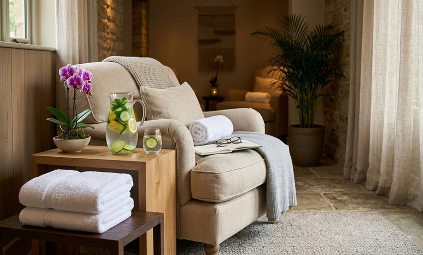 Image 2: Relax with a 60 Minute Massage of Your Choice
