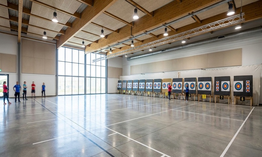 Image 4: Date Night Archery Package with Expert Coaching