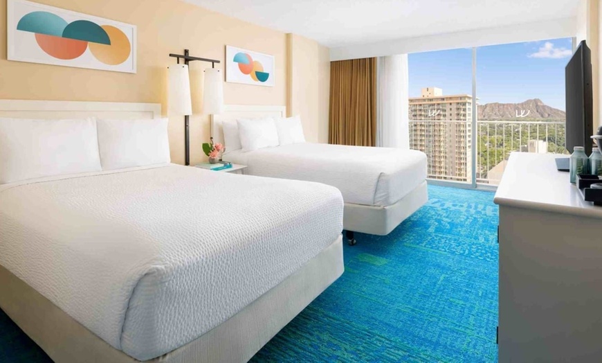 Image 30: Waikiki Beachfront Hotel with Daily Beach Credits