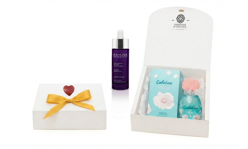 Image 2: Pack de regalo con perfume y sérum