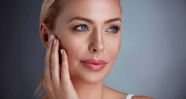 Liftingujący zabieg laserem frakcyjnym C02 na wybrane partie w Wileńska Beauty Clinic®  (do -80%)