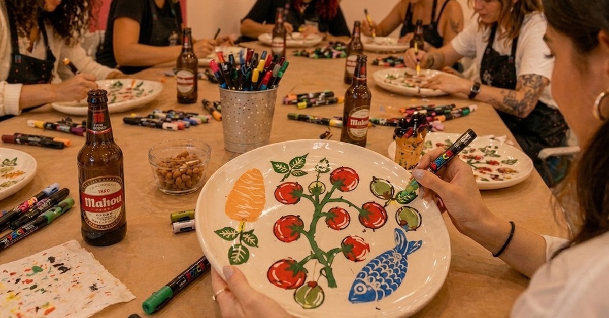 Taller de diseño de platos de cerámica en Madrid